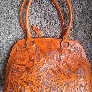 Prison Art Chiselled Shell purse in light brown